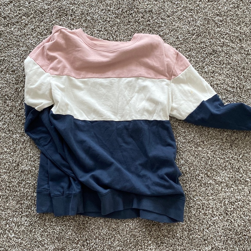 Never worn crewneck